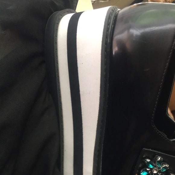 Zara Black and White Embellished Loafers
